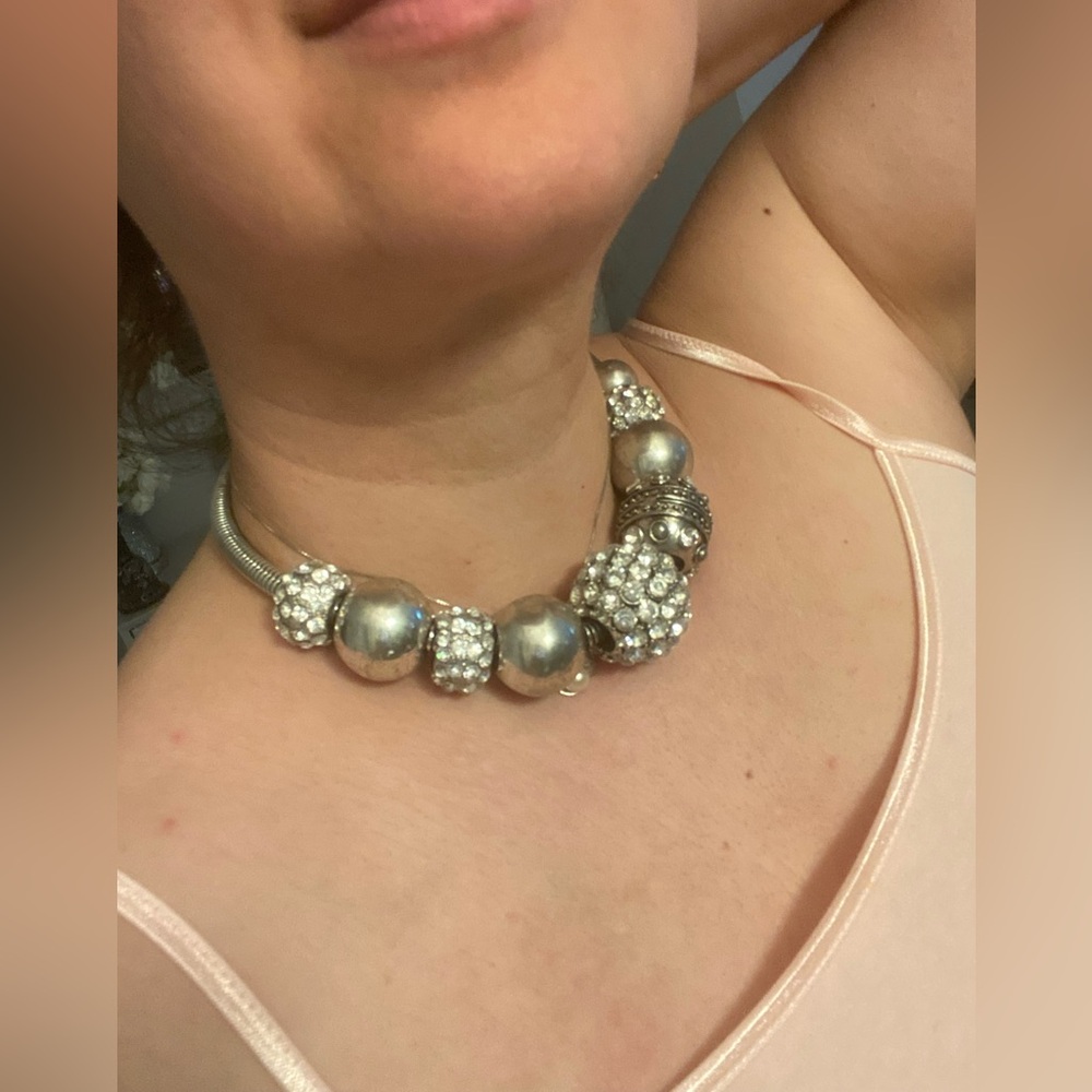 Statement necklace